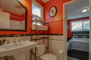 Funtierland + Maison de Mickey + Promenade à Disneyland + Piscine / Spa + Netflix - Image 3