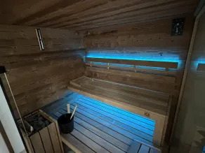 Kreischberg Lodge - Canadian Log Cabin with Mountain Views & Wellness Facilities - Image 3