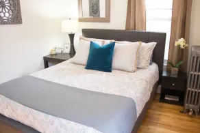 Beautiful 1st Floor Apartment & Amazing Shower - Image 5