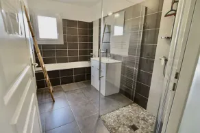 Smuk rolig villa wifi opvarmet pool & privat jacuzzi nær stranden - Image 3