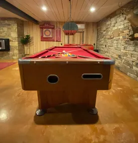 MOUNTAINAIRE LUXURY CABIN - Image 3