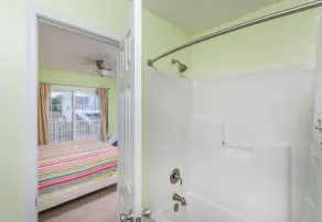 Et storslået 4 værelses feriehus i Captain`s Cove kun få minutter fra Chincoteague Island! - Image 4