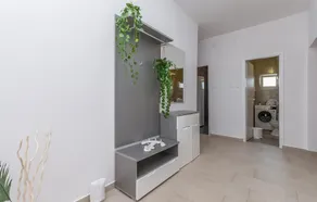 Nice home in Polaca with private swimming pool, can be inside or outside - Image 3
