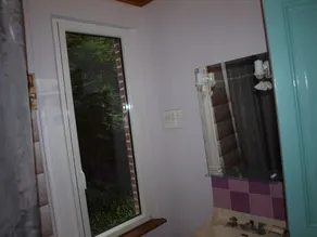 Cottage in the Village of Veules, 700m from the Beach - Image 3