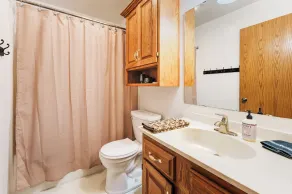 Great location! 5 BR 3 BA between Fish Creek and Ephraim, WI - Image 4