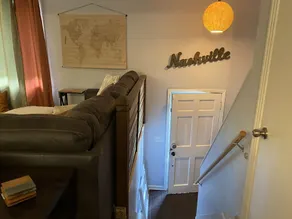 Nash Nest - Två minuter från flygplatsen och tio minuters uber till centrum! - Image 2