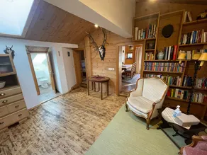 Apartment 'Geigerhaus 500 Jahre - Appartement C' with Mountain View, Shared Sauna & Wi-Fi - Image 3