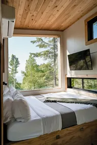 Hillside Tiny Home - Image 5