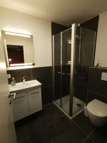 Cozy appartement 1 chambre avec vue sur l'eau - Image 2