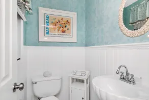 Upscale Beach House - Image 2