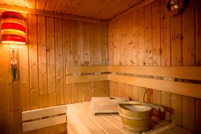 Reethus, 3 bedrooms + 1 infant, 2 bathrooms, fireplace, sauna, outdoor whirlpool, garden, WLAN - Image 2