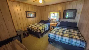 Cabin with private dock and large yard space! - Image 4