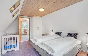 Two Bedroom Holiday Home In Tarm - Image 5