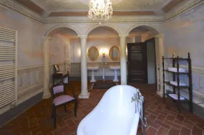 Unique 1600 villa completely renovated at walking distance from a nice village - Image 2