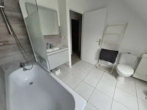 Cozy 3BR Pavilion Near Beach, Shops, Garden, and Free WiFi - Image 5