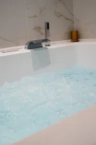 Suite L'éclipse Paris, logement avec jacuzzi, à 10 minutes des Champs Elysées - Image 3