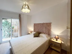 Small apartment in the center of Begur with parking - Image 4