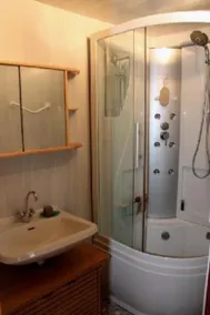 leisure residence in the heart of green valley - Image 2