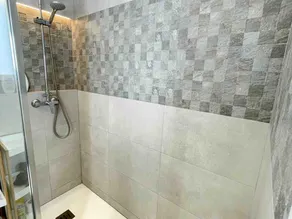 Apartamento excepcional,piscina y 100m de la playa, parking gratis!! - Image 3