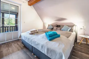 Apartamento 'Haus Wacholder Wohnung 1' com jardim partilhado, varanda e acesso Wi-Fi - Image 5