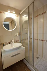 Kate - Charming studio apartment in the old town of Baška (pedestrian zone) - Image 4