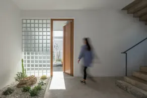Villa Mimaze Minimalist Living - Image 3