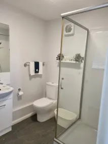 Foothills Vista - Guest house separate to main house-2 Adults, 1 child, 1 infant - Image 2