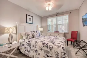 Steps to the beach! Ground floor 1BR + heated pool - Image 3
