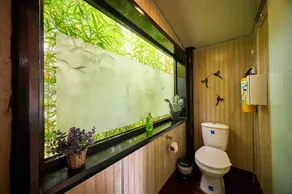 TINY HOUSE IN THE LAKE GUATAVITA, NEAR BOGOTA CITY - Image 2
