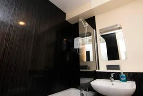 Summit Apartment -Spacious Quiet City flat by Retail Park - Image 2