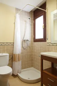 House with Pool  close to the Beach · UHC BOSQUE II - Image 4
