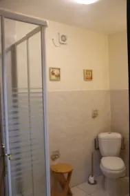 Charming Courtyard cottage 25kms Puy du Fou - Image 4