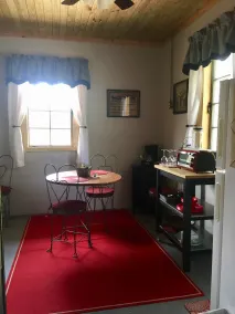 Burchs Carriage House - Image 2