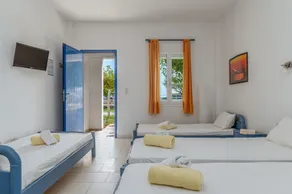 Holiday Home '7 Perasma Kypri Beach' with Private Terrace, Wi-Fi and Air Conditioning - Image 3