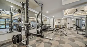 Boho Soco 1BR Queen Suite w Gympickleballlaundry - Image 4