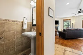 Eagle-Vail Townhome w/ Private Spa! - Minutes from Vail and Beaver Creek! - Image 2