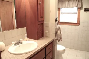 The Sacandaga Lakeside Escape - NEWLY RENOVATED 2024!  - Image 3