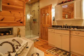 NEW! FOLEY'S LOG CABIN with Hot Tub - Image 4