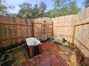 Perfect Getaway on a beautiful creek with trails, outdoor bath/shower, near town - Image 3