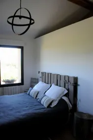 Traditional farmhouse in the heart of a vineyard with panoramic views. - Image 3