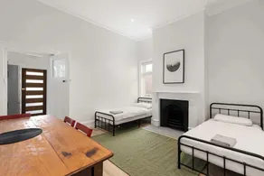 Cosy Glenelg South Family Cottage| Close To Beach | Pets Welcome - Image 5