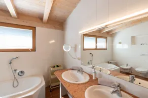 100sqm lägenhet i ett centralt läge i Lutago med tre rum - Image 4