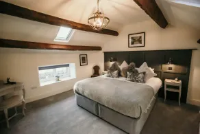 A cottage that sleeps 2 guests  in 1 bedroom - Image 5