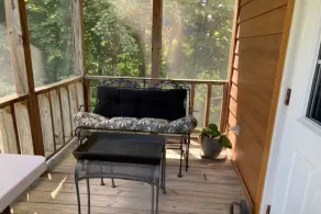 Studio Park Model Cabin in the Heart of Wine Country - Image 5