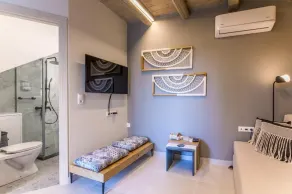 Evangelia Casa, comfy stay, centrally, with views! - Image 4
