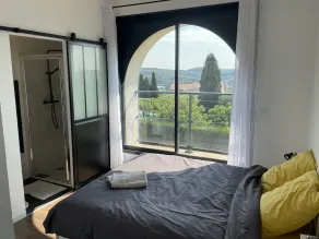 Maison de famille rénovée avec piscine sécurisée - Image 5