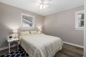 3BR Home in Cargo District Near Riverfront & Greenfield Amphitheatre + Parking - Image 5
