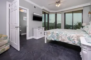 Phoenix On The Bay 1333 - Poseidon House 5 Bedroom Condo - Image 4