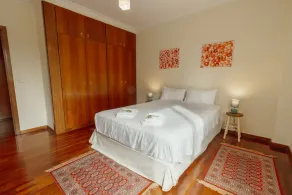 Botanic Garden Terrace Apartment by Vacationy - Image 5