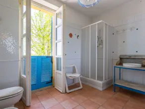 Nice apartment in villa for 5 people with pool, WIFI, TV, patio and pets allowed - Image 3